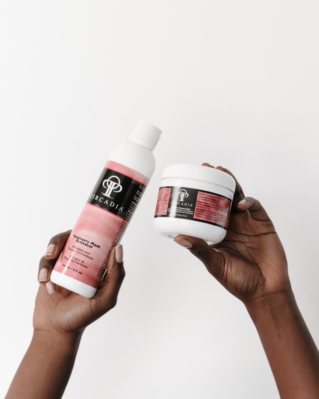 Chemical vs. Enzyme Peels: Choosing the Right One for Your Client